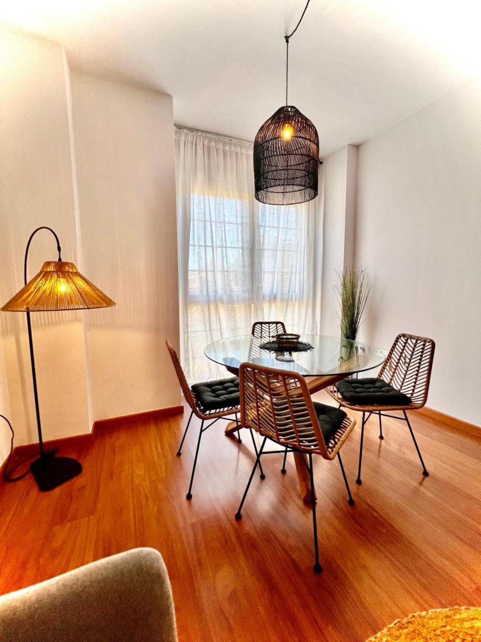 Apartament Homely Av Rosaleda Centro Historico *